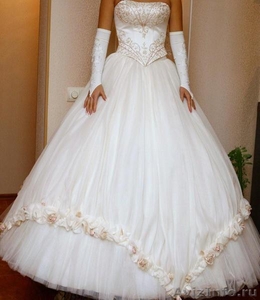 Продается шикарное красивое свадебное платье - Изображение #1, Объявление #828733