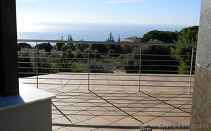 Элитная вилла с бассейном и видом на море на побережье под Барселоной - Изображение #4, Объявление #1454821
